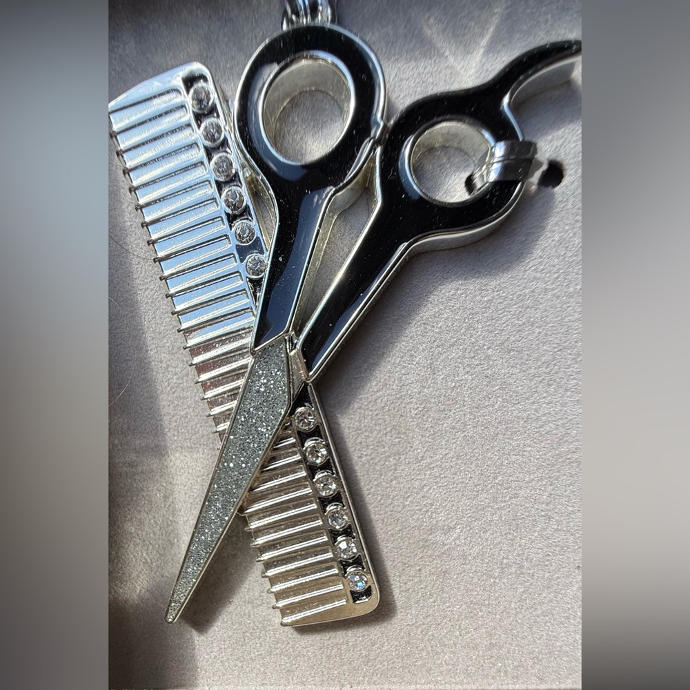 NEW-Regent Square Silver/Black Scissor&Comb Ornament with fine European Crystals